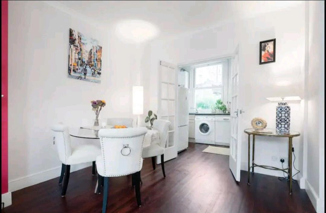 Stylish Room With Private Bath & Terrace In Super Central Clapham Junction Minutes From Victoria, Waterloo London Exterior foto