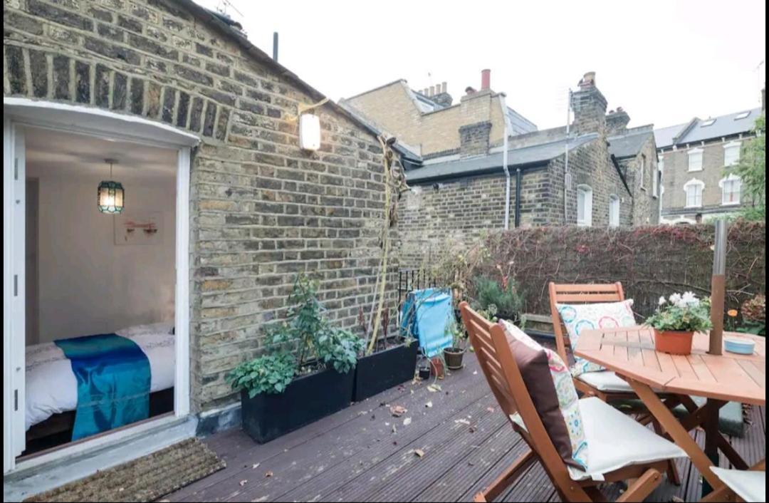Stylish Room With Private Bath & Terrace In Super Central Clapham Junction Minutes From Victoria, Waterloo London Exterior foto