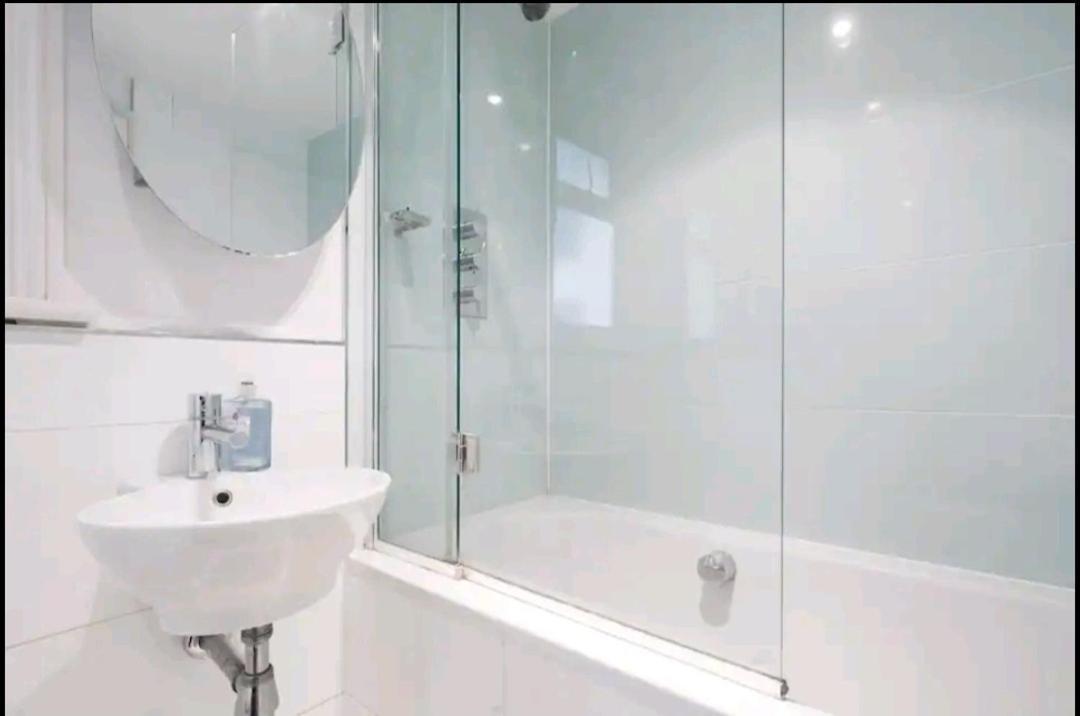 Stylish Room With Private Bath & Terrace In Super Central Clapham Junction Minutes From Victoria, Waterloo London Exterior foto